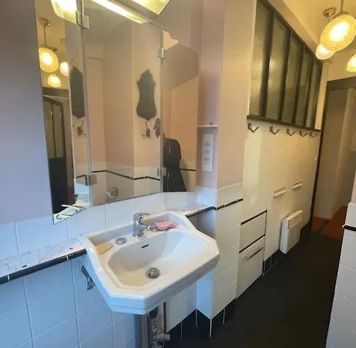 Le Montmorency 41 Authentique Et Cosy Centre Historique Proximite Parking Gratuit